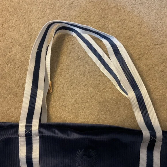 PINK VS Navy Blue Soft Velour Ribbed Shoulder Bag (NWT)& PINK Nation Knit Beanie - Picture 7 of 12